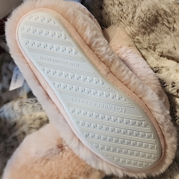 Soft Pink Lauren Conrad Faux Fur House Slipper/Boot NWT - Picture 5 of 6